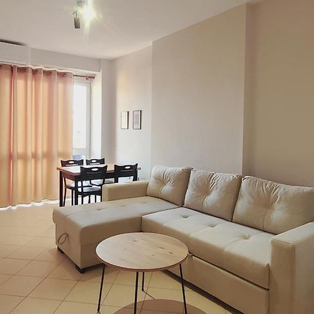 Leones Apartament Тирана Екстериор снимка