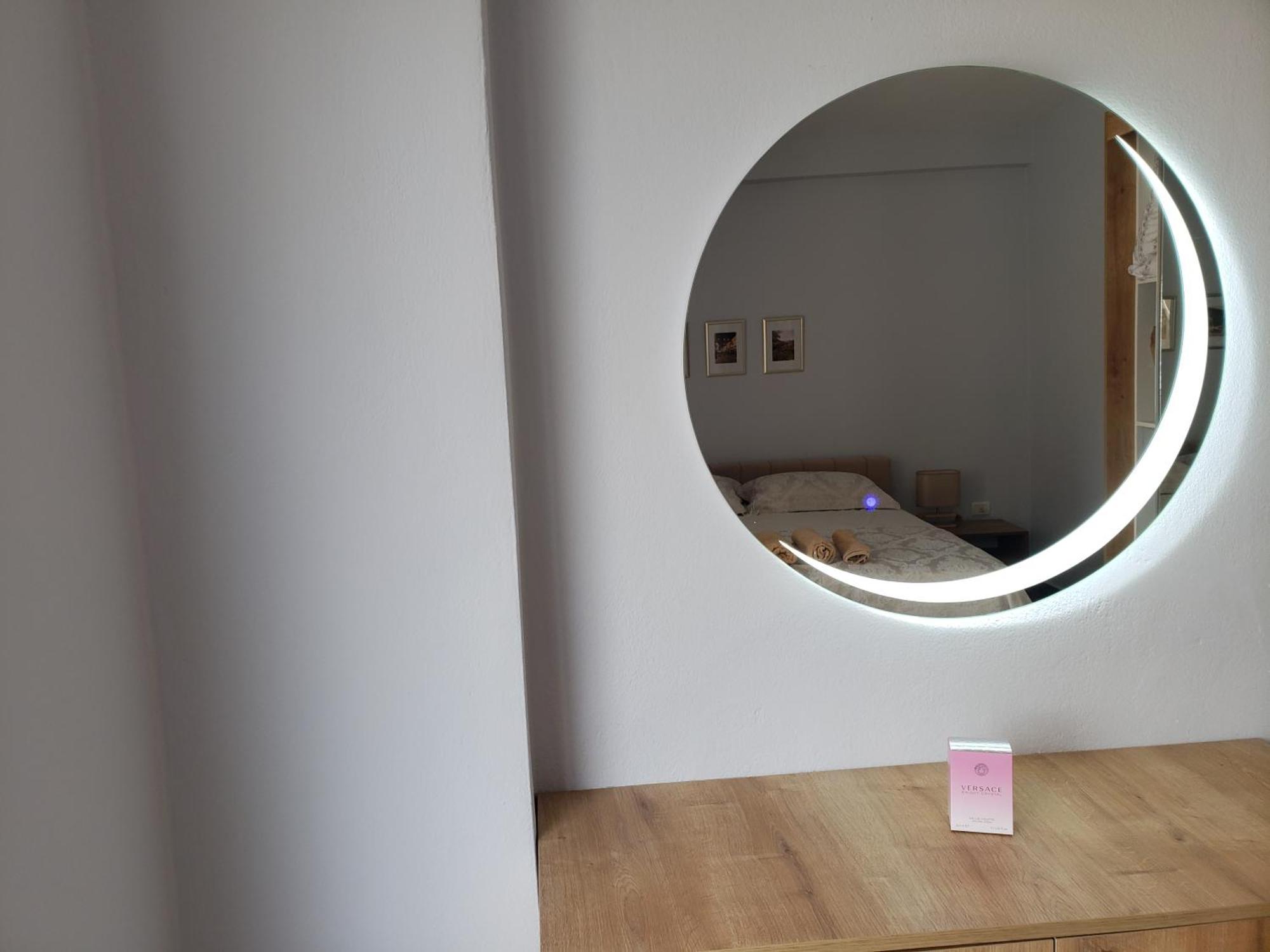 Leones Apartament Тирана Екстериор снимка